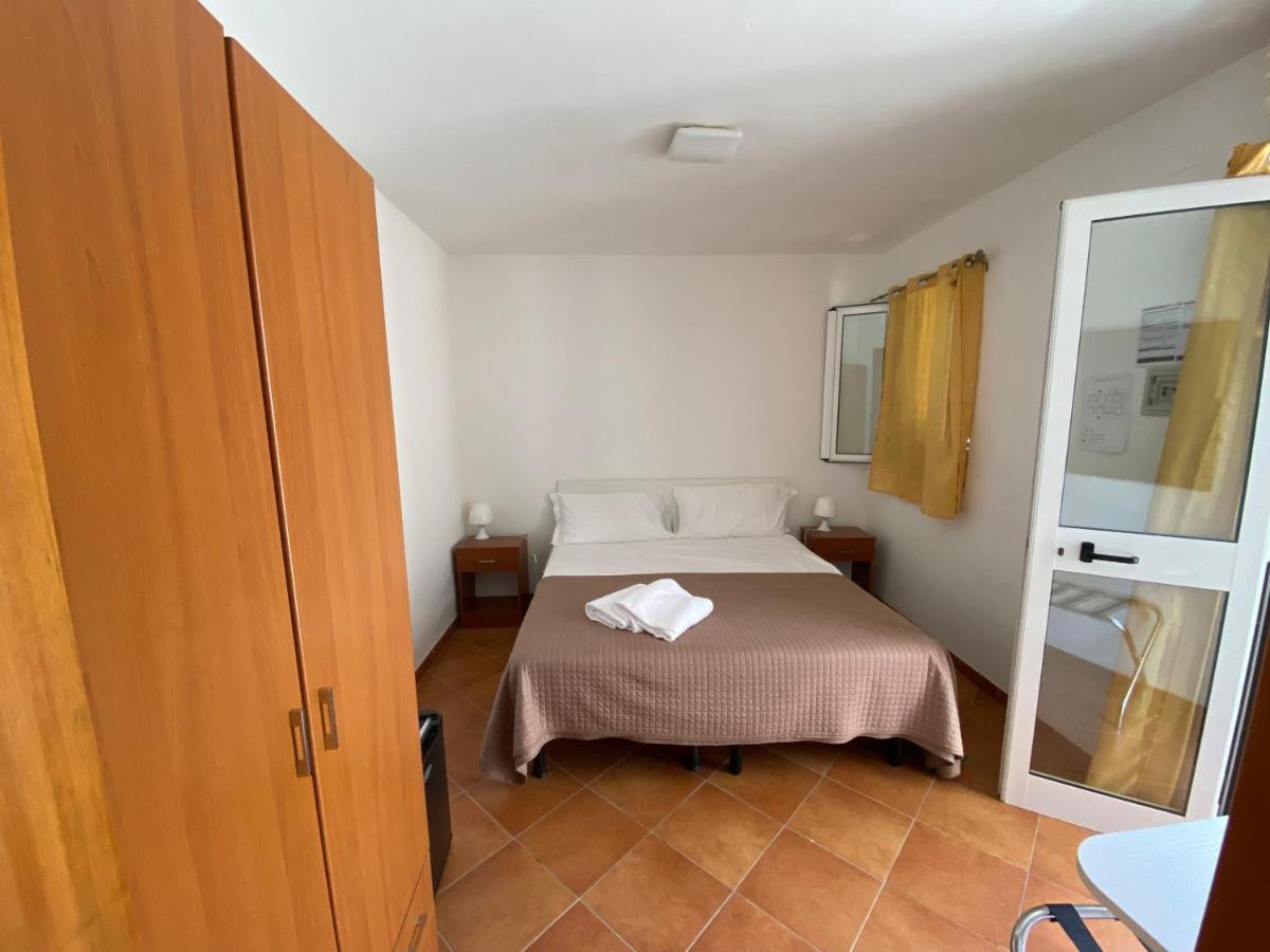 Citta Bianca Country Resort オストゥーニ エクステリア 写真